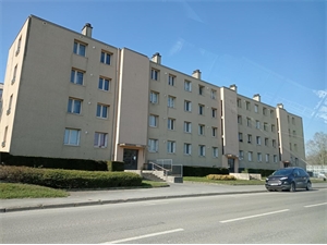 t3 à la location -   08400  VOUZIERS, surface 61 m2 location t3 - UBI461927783